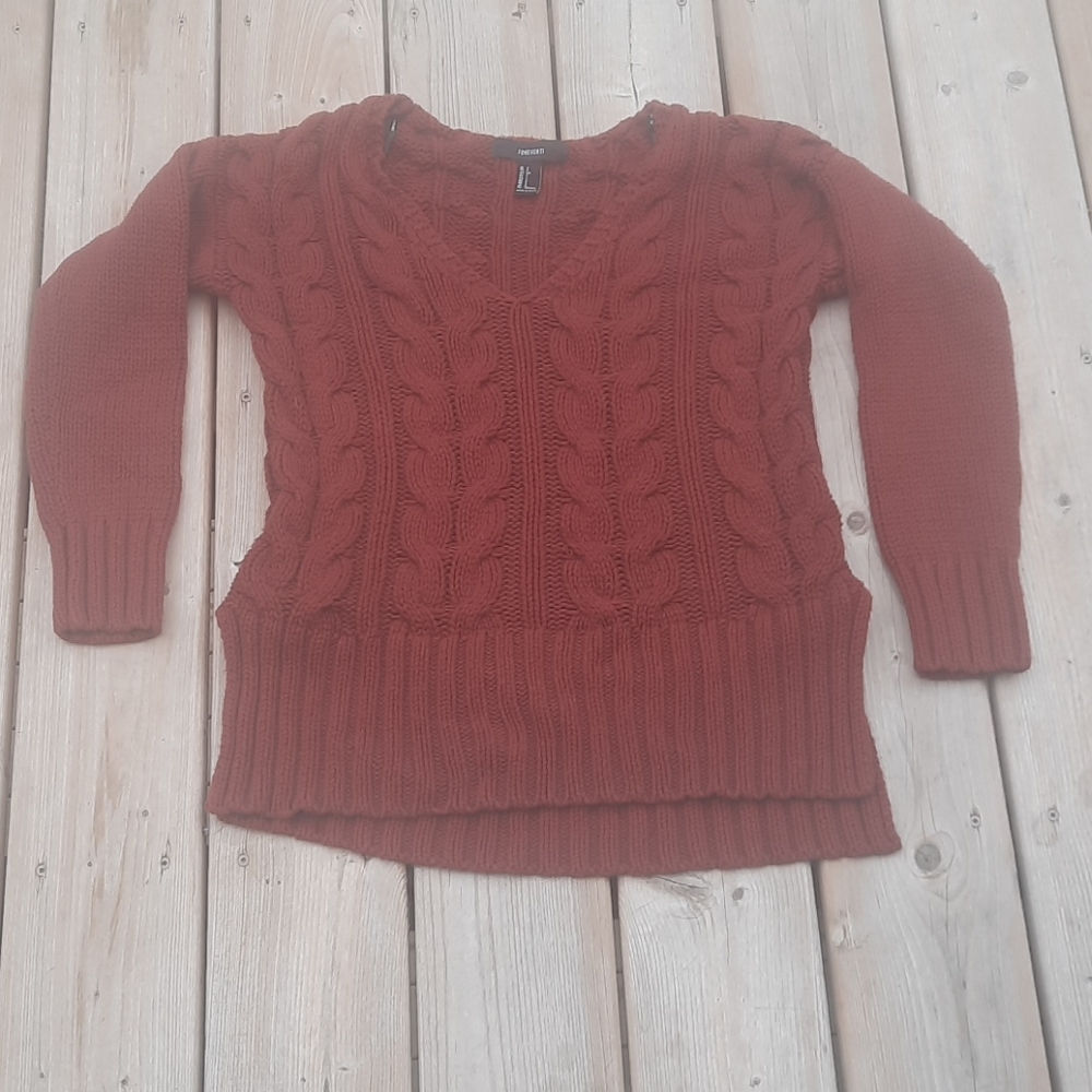 💟Forever 21 sweater